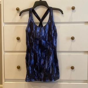 Lululemon | Kanto catch me blue watercolor tank top